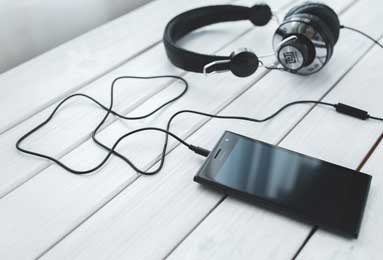 0-2再败！英超51岁名帅危机：上任23天 3场1分 深陷降级区